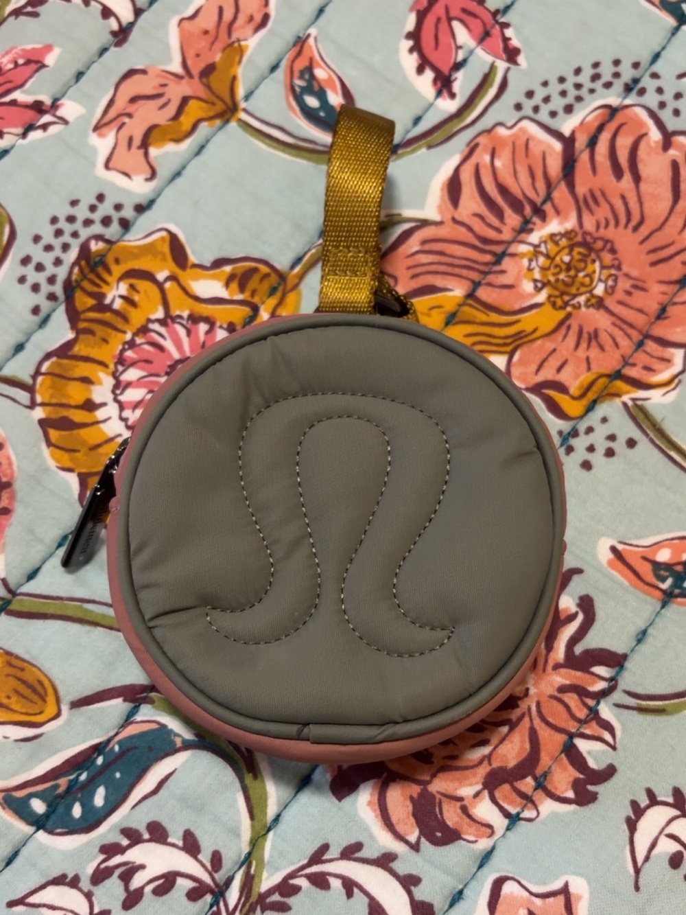 lululemon athletica Gray and Pink Round Keychain Pouch
